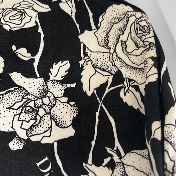 🤍Vintage Rare🖤 Christian Dior Cosmetic Bag Roses Print Black and White - Picture 11 of 12